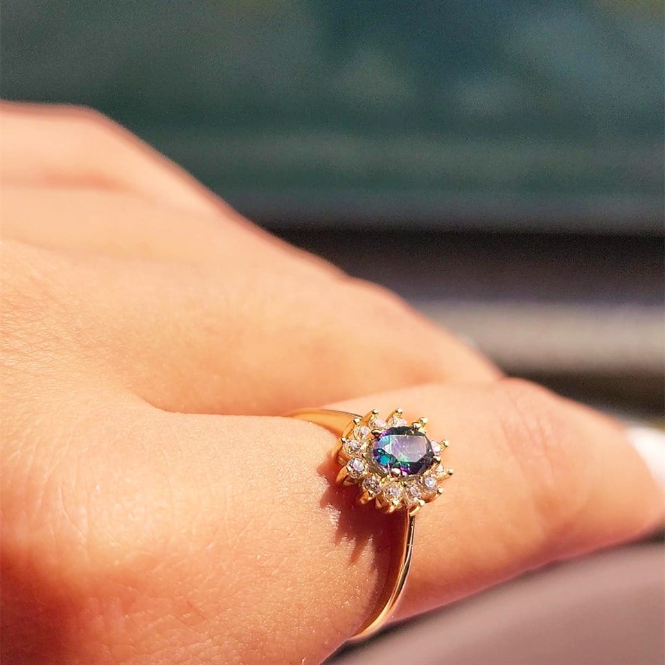 Huma GoldGÜMÜŞ1,05CTAleksandrit 0.30CT Pırlanta(Signty)Taşlı Anturajlı Vintage Tasarım Modern 925 Ayar Gümüş Yüzük