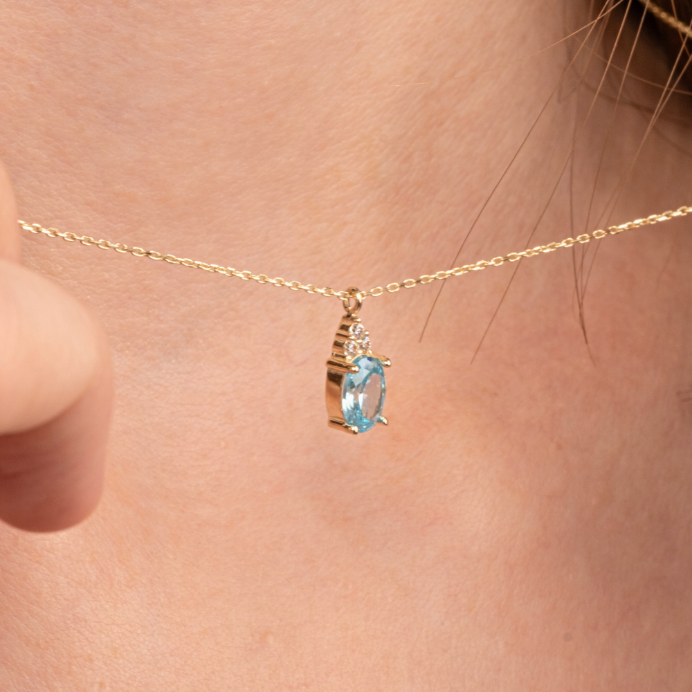 FasekGoldKOLYELERAltın Kolye - Blue Topaz Oval Taşlı 14 Ayar Altın Kolye