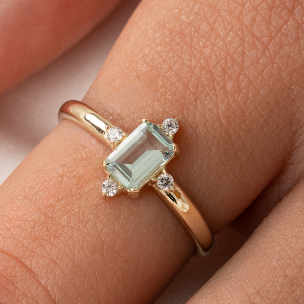 FasekGoldYÜZÜKLERAltın Yüzük - 14 Ayar Altın 0.95 Karat Radyant Kesim Topaz Taşlı Yüzük - Hediyelik Altın Yüzük