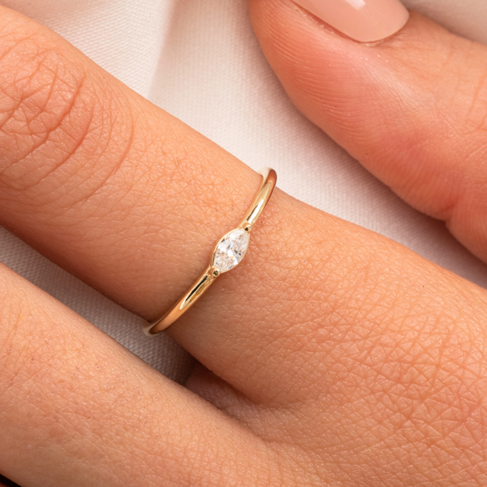 FasekGoldYÜZÜKLERAltın Yüzük - 14 Ayar Altın Markiz Swarovski Taşlı Minimal Tektaş Kadın Yüzük 