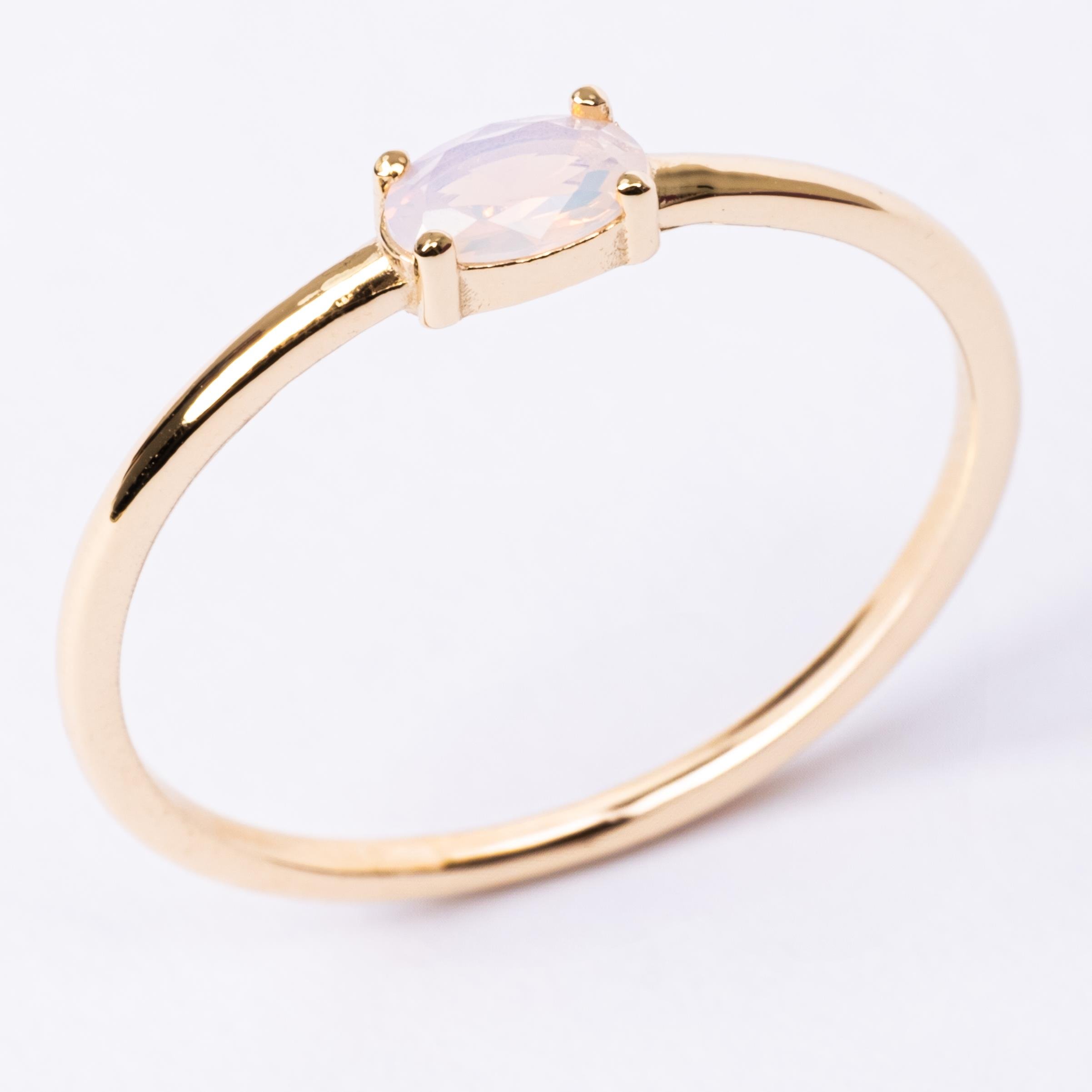 FasekGoldYÜZÜKLERAltın Yüzük - 14 Ayar Tektaş Altın 0.50 Karat Oval Sade Minimal Pembe Kuvars Yüzük