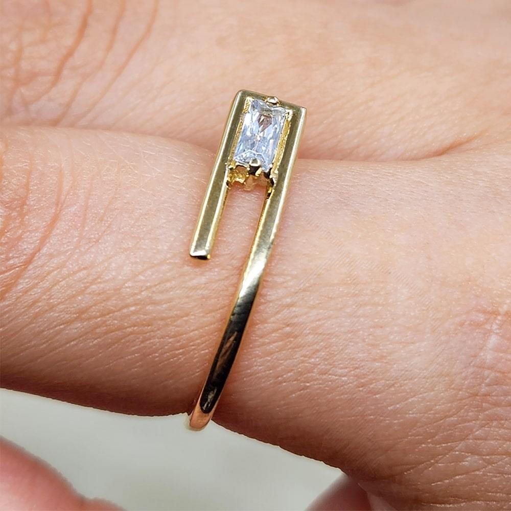 FasekGoldYÜZÜKLERBaget Altın Yüzük - 14 Ayar Altın Baget Swarovski Taşlı Kadın Yüzük - Tektaş Baget Altın Yüzük