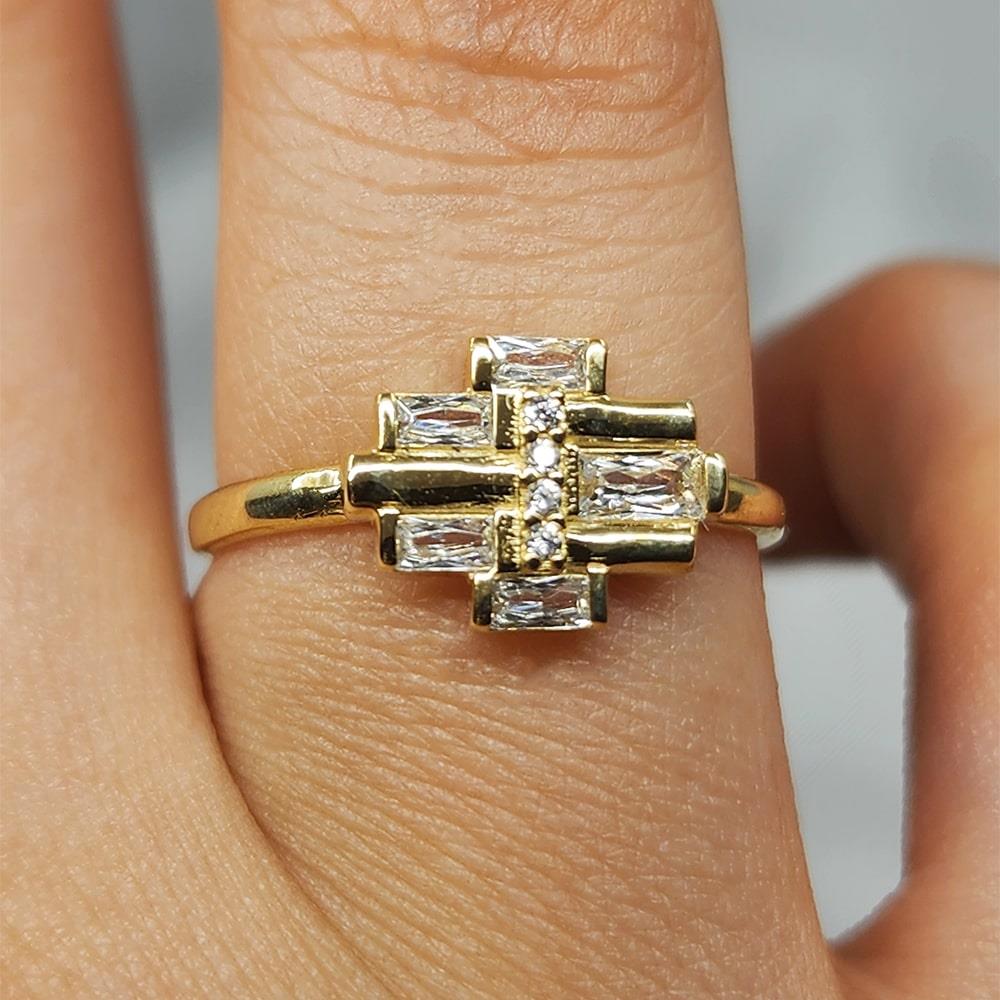 FasekGoldYÜZÜKLERBaget Altın Yüzük - 14 Ayar Altın Fantazi Swarovski Taşlı Baget Tasarım Yüzük