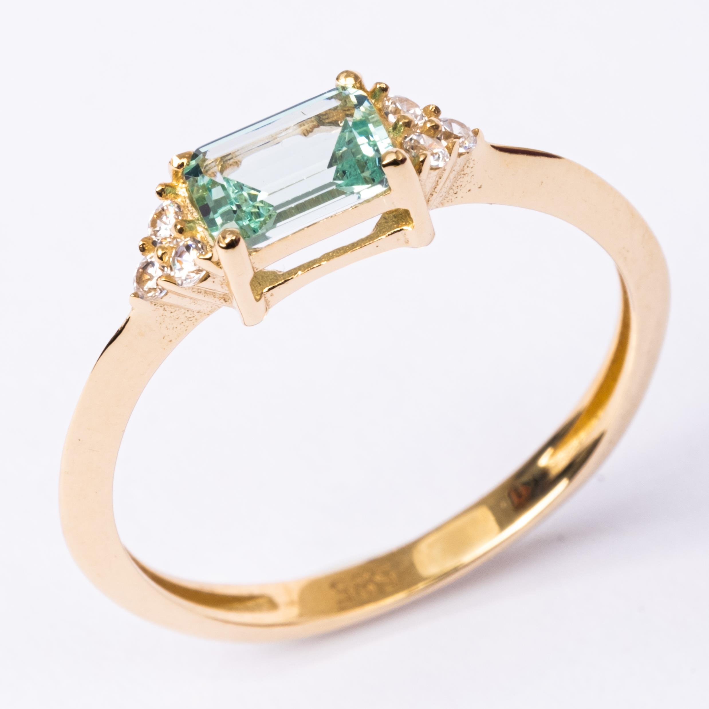 FasekGoldGÜMÜŞGümüş Yüzük - Green Topaz Taşlı Zümrüt Kesim Modern Tasarım 925 Ayar Gümüş Yüzük