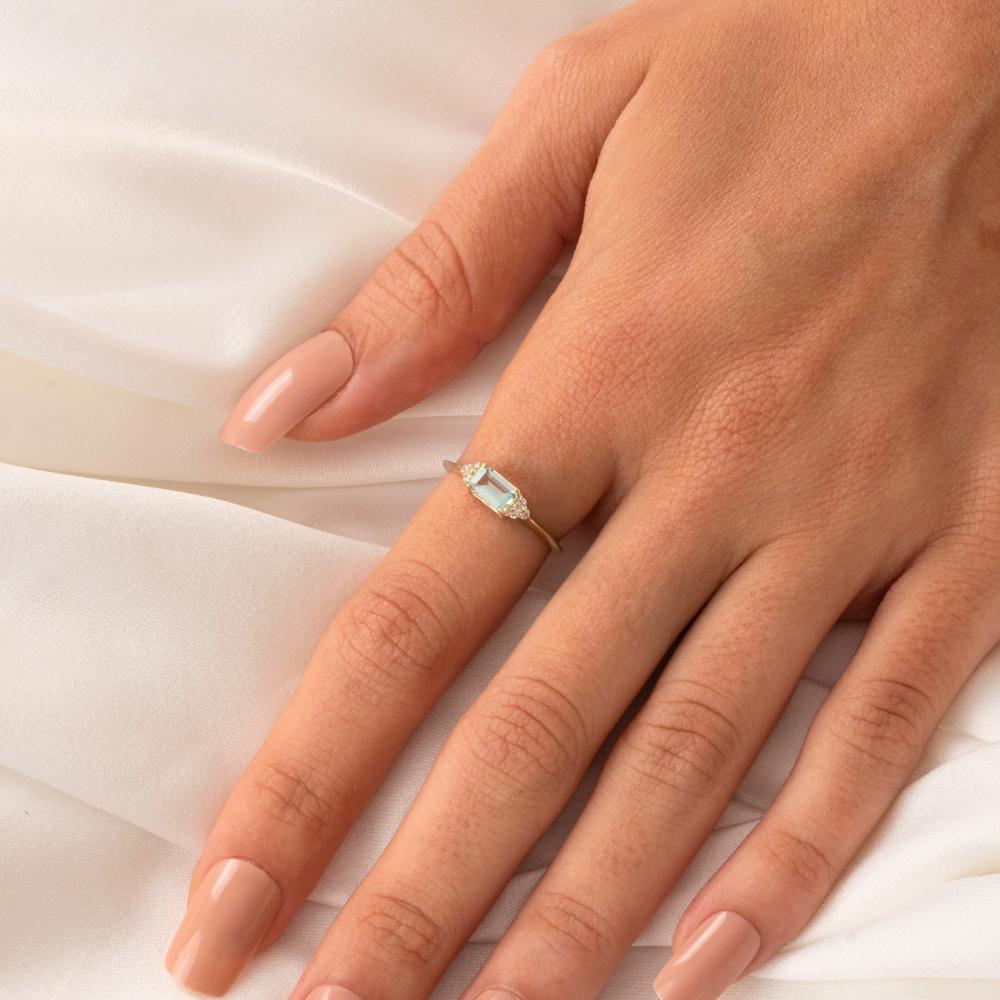FasekGoldGÜMÜŞGümüş Yüzük - Green Topaz Taşlı Zümrüt Kesim Modern Tasarım 925 Ayar Gümüş Yüzük
