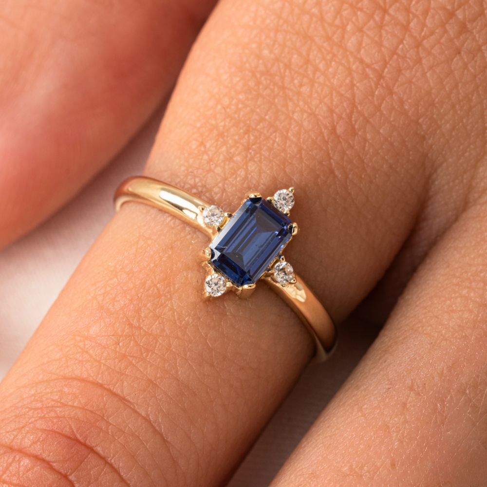 FasekGoldGÜMÜŞGümüş Yüzük - Octagon Kesim Safir Taşlı 0.95 Karat Pırlanta Montorü Şık 925 Ayar Gümüş Yüzük