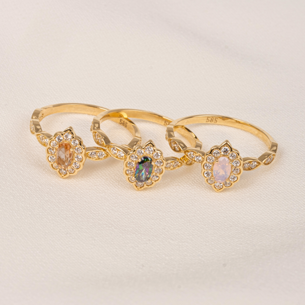 FasekGoldGÜMÜŞGümüş Yüzük - Oval Mistik Topaz Taşlı Yanları Zirkon Taşlarla Süslemeli 925 Ayar Gümüş Kadın Yüzük