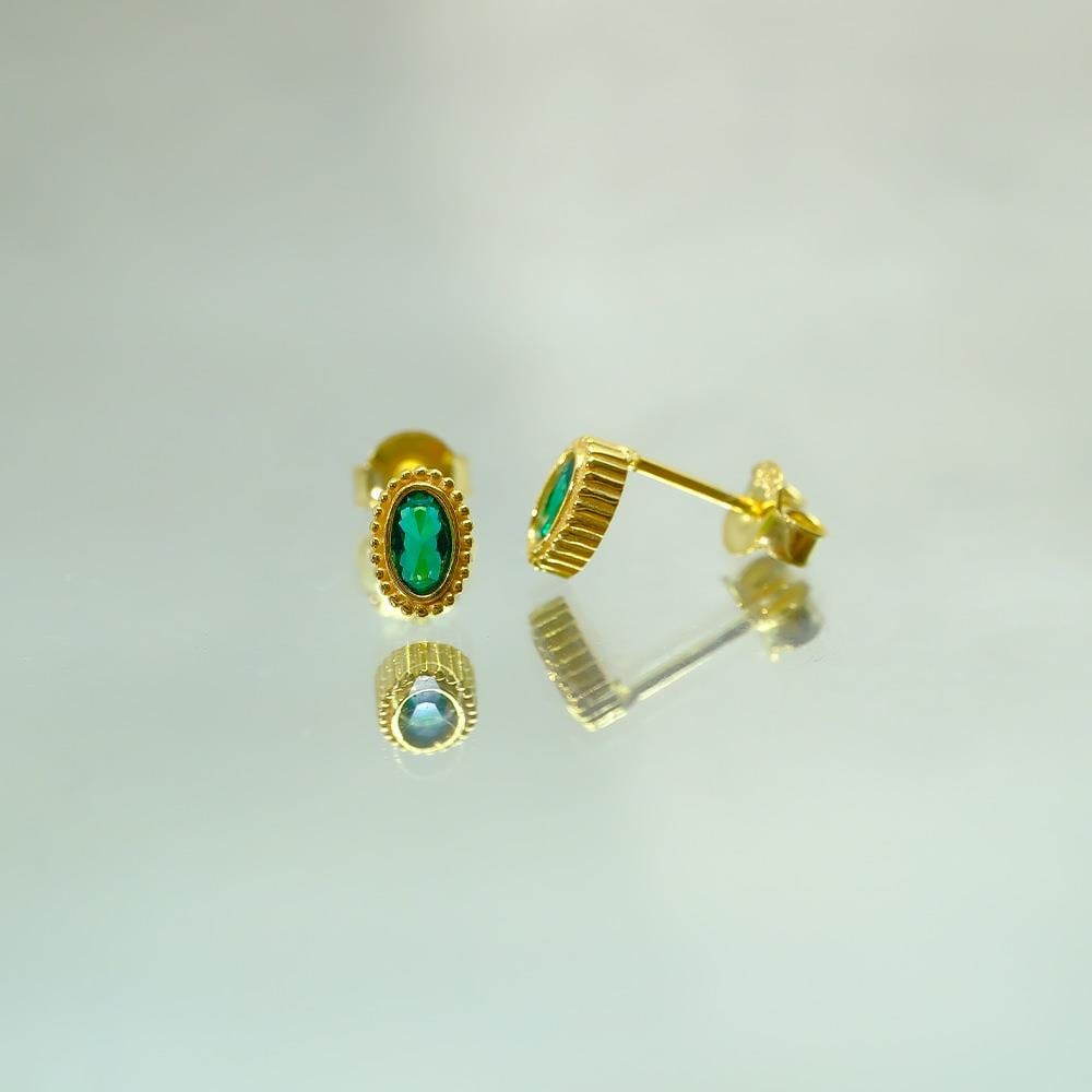 FasekGoldGÜMÜŞKadın 0.50 Karat Zümrüt Taşlı Sade Minimal Tasarım 925 Ayar Gümüş Küpe