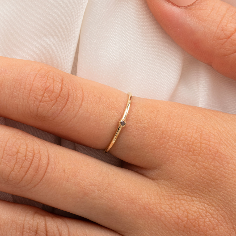 FasekGoldYÜZÜKLER0,05 CT Smoky Taşlı Minimal İnce Tel 14 Ayar Altın Yüzük-Minimal Tektaş Hediye 14 Ayar Altın Yüzük