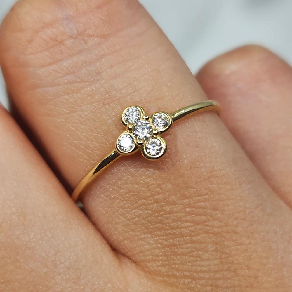 FasekGoldYÜZÜKLERMinimal Altın Yüzük - 14 Ayar Altın Minimal Papatya Swarovski Taşlı Yüzük - Papatya Altın Yüzük