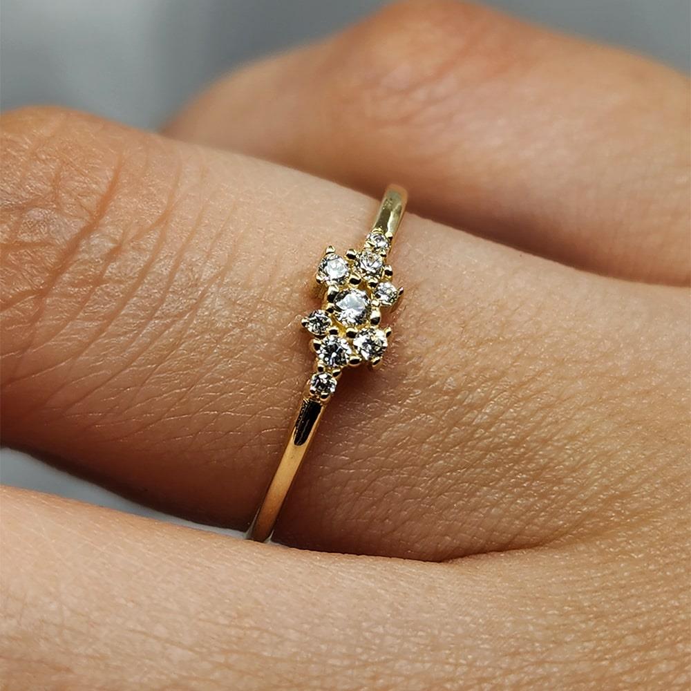 FasekGoldYÜZÜKLERMinimal Altın Yüzük - 14 Ayar Altın Swarovski Taşlı Minimal Yüzük - Hediyelik Altın Yüzük