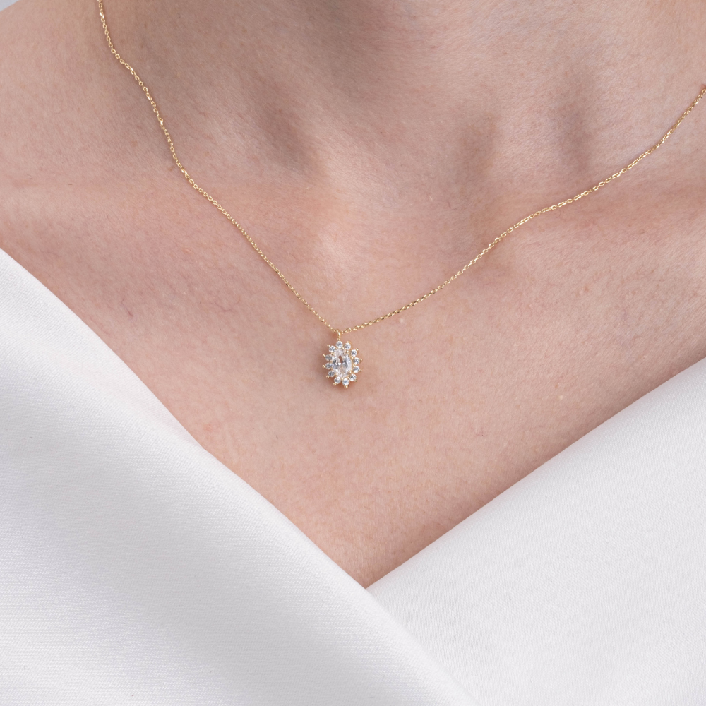 FasekGoldKOLYELERSignity (Zirkon) 0.90 Karat Anturaj Modern Tasarım 14 Ayar Altın Kolye