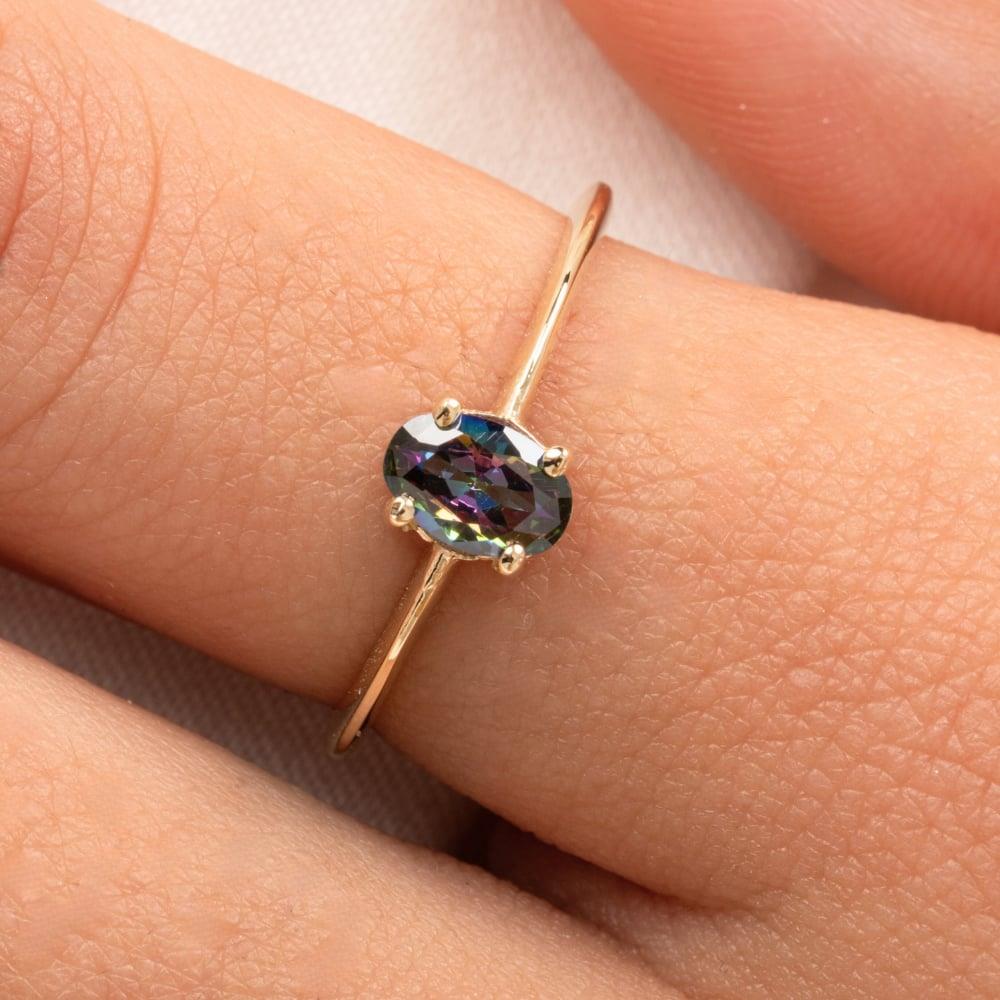 FasekGoldYÜZÜKLERTektaş Altın Yüzük - 14 Ayar Altın 0.90 Karat Oval Mistik Topaz Taşlı Yüzük - Tek Taş Altın Yüzük
