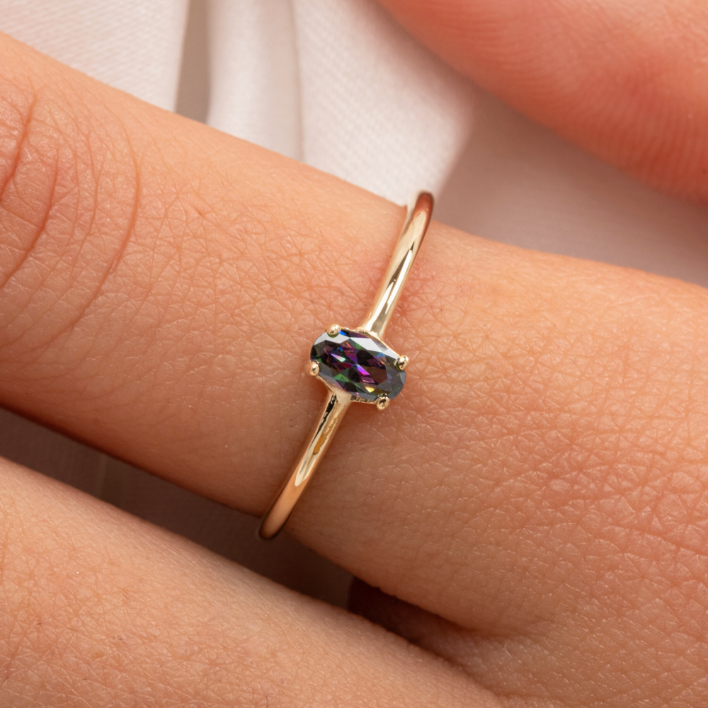 FasekGoldYÜZÜKLERTektaş Altın Yüzük - 14 Ayar Altın 0.30 Karat Oval Mistik Topaz Taşlı Minimal Tek Taş Yüzük