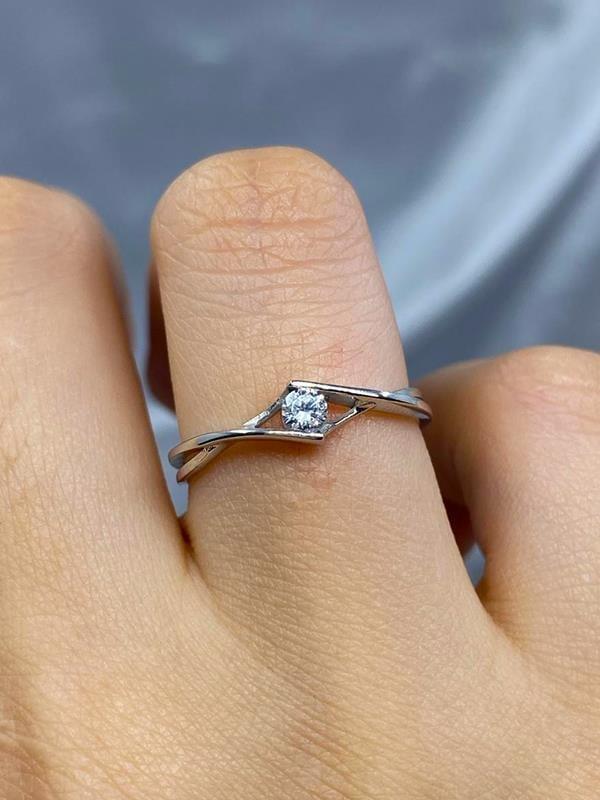 FasekGoldYÜZÜKLERTektaş Altın Yüzük - 8 Ayar Altın Sonsuzluk 0.50 Karat Swarovski Taşlı Minimal Tek Taş Yüzük