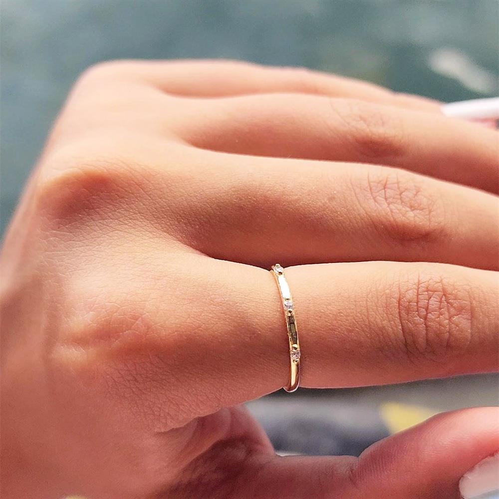 FasekGoldYÜZÜKLERTria Altın Yüzük - 14 Ayar Altın Üç Taş Swarovski Taşlı Minimal Yüzük - Minimal Altın Yüzük