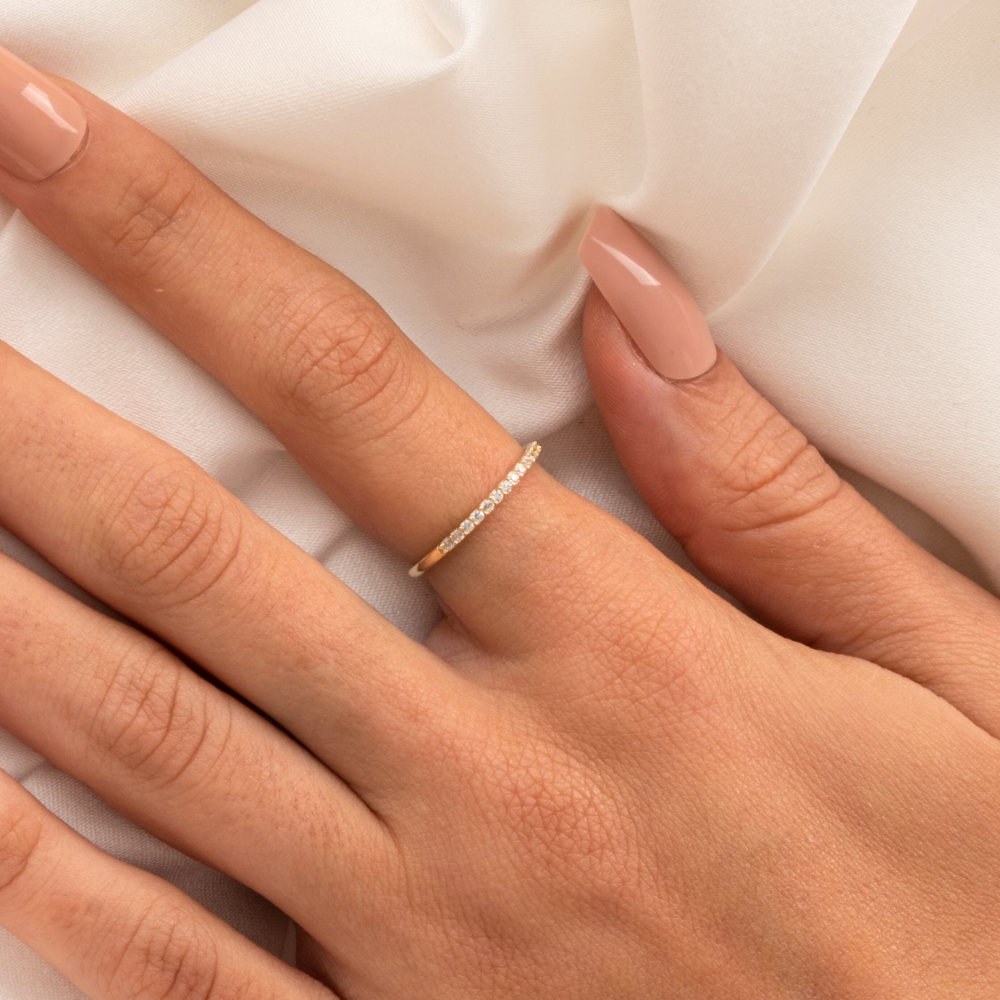 FasekGoldYÜZÜKLERYarım Tur Altın Yüzük - 14 Ayar Altın 0.25 Karat Swarovski Taşlı Yarım Tur Minimal Yüzük