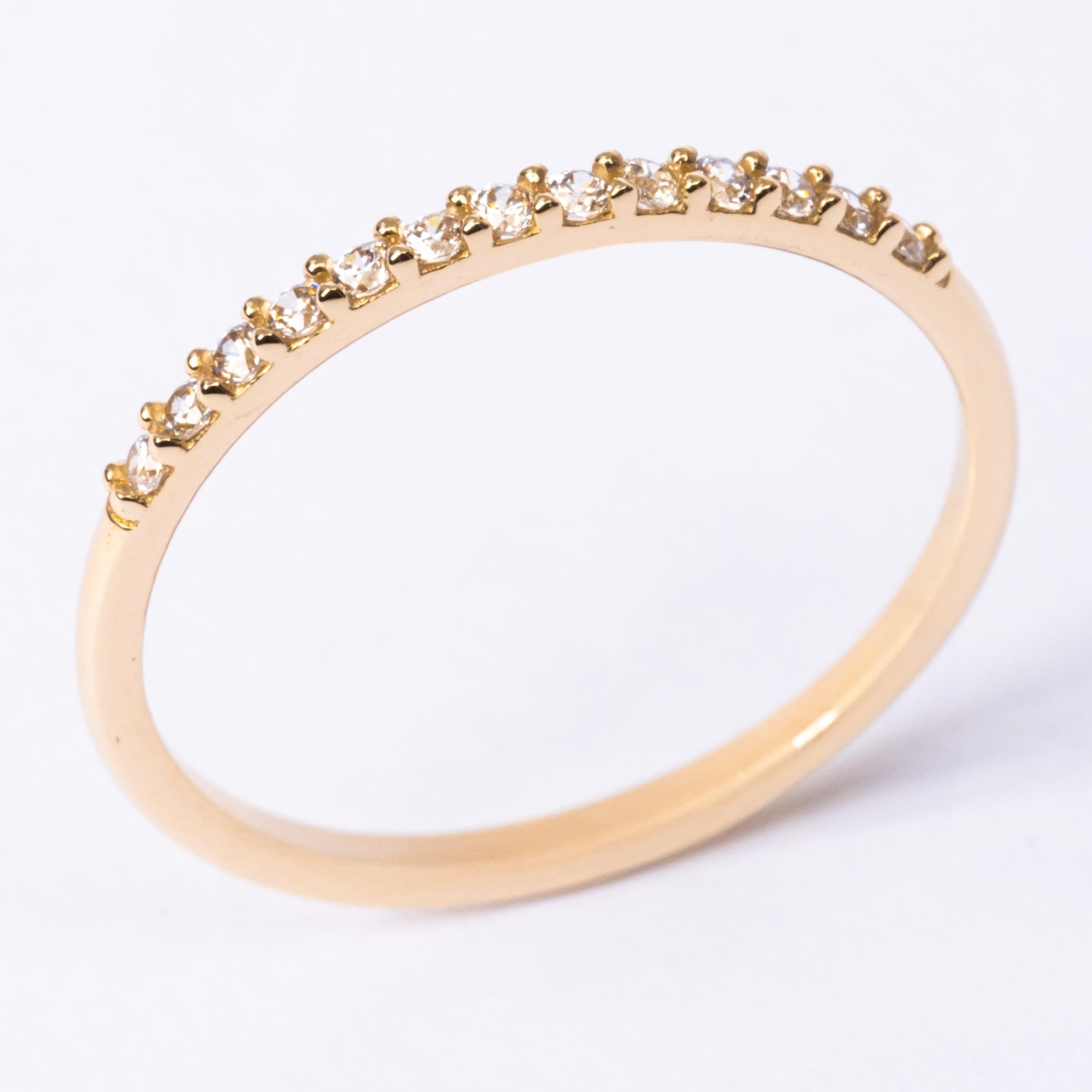 FasekGoldYÜZÜKLERYarım Tur Altın Yüzük - 14 Ayar Altın 0.25 Karat Swarovski Taşlı Yarım Tur Minimal Yüzük