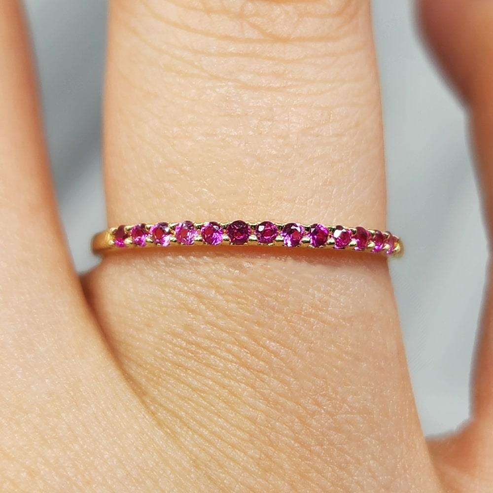 FasekGoldYÜZÜKLERYarım Tur Altın Yüzük - 14 Ayar Altın Minimal Ruby Taşlı Yarım Tur Yüzük - Minimal Altın Yüzük
