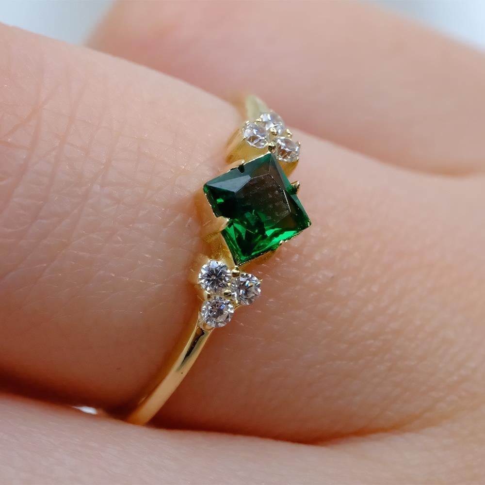 FasekGoldGÜMÜŞZümrüt(Yeşim Taşı)Carolin Alyans Yüzük-0.40Ct Nano Safir Evlilik Teklifi 925 Ayar Hediye Gümüş Yüzük