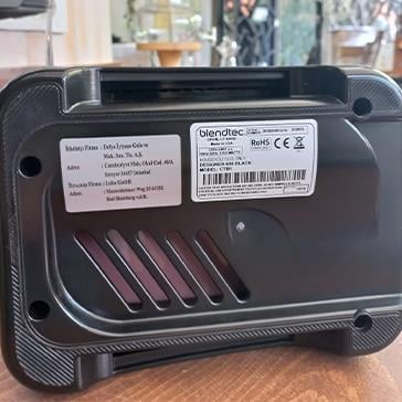 2. El Blendtec - Designer 650 Blender,3 hp,1560W,WildSide+ - D650D0501A1A-EUA1AP1