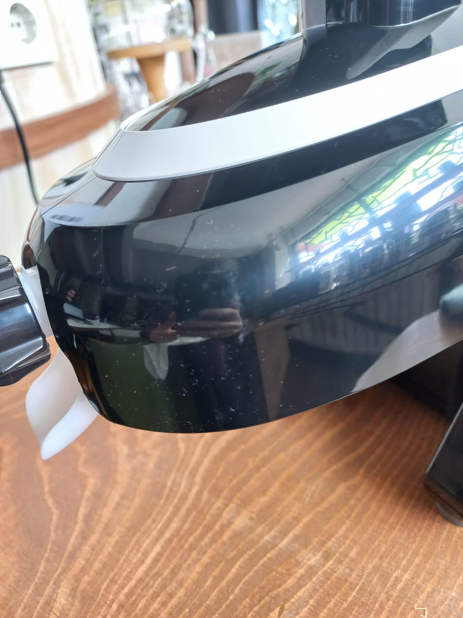 2. El Tribest - Greenstar Elite Soğuk Sıkım Meyve Ve Sebze Sıkacağı - GSE-5010-F-Siyah