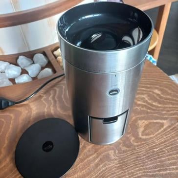 2. El Wilfa - Uniform 58mm Flat Dişli Kahve Öğütücü - Gümüş - WSFB-100S