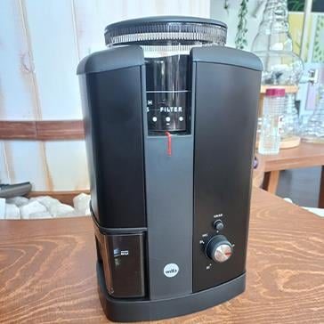 2. El Wilfa - Aroma Konik Dişli Kahve Öğütücü - CGWS-130B