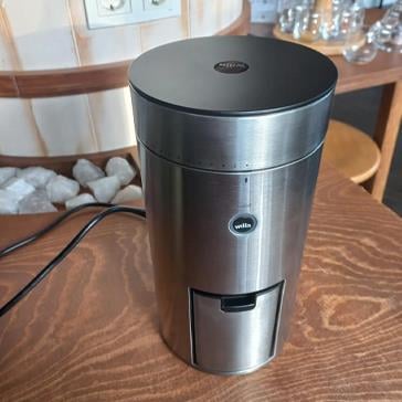 2. El Wilfa - Uniform 58mm Flat Dişli Kahve Öğütücü - Gümüş - WSFB-100S