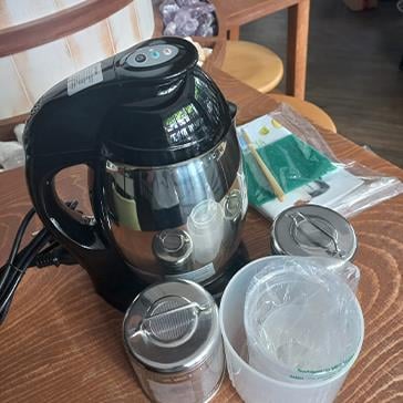 2. El Tribest - Soyabella Bitki Bazlı İçecek Makinesi SB-130-F