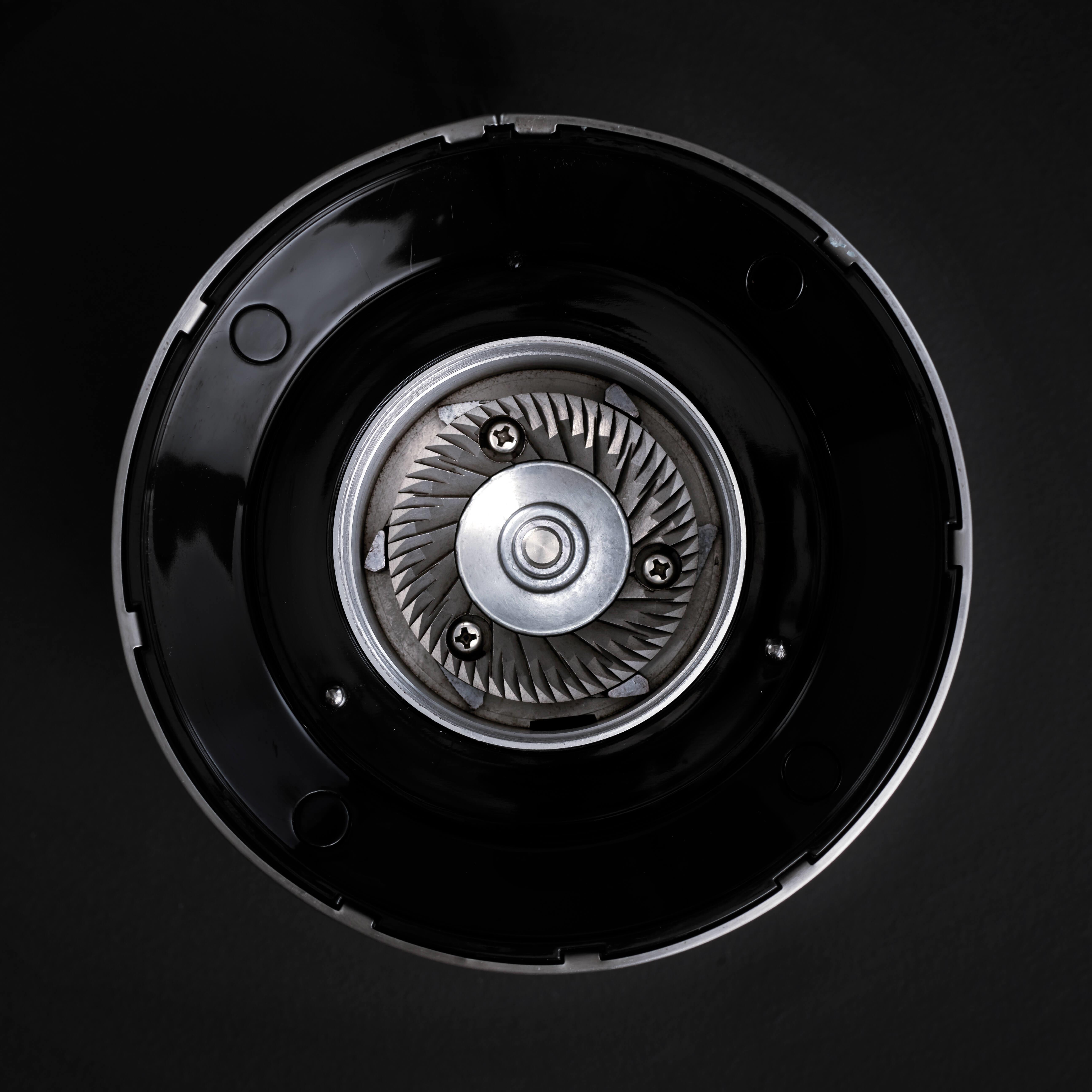 Wilfa Uniform 58mm Flat Dişli Kahve Öğütücü - Gümüş - WSFB-100S