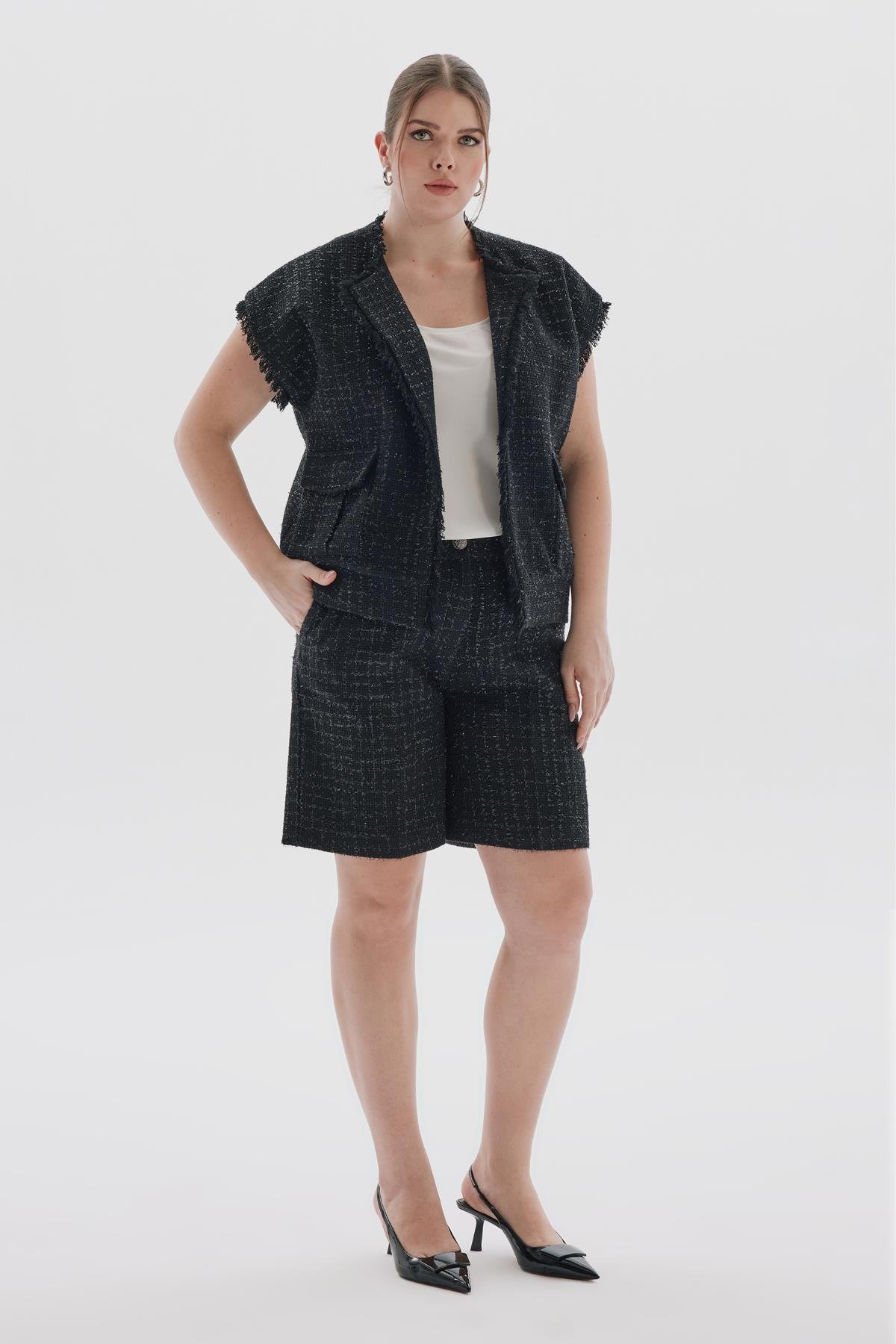 Eva Vest-Modalogy-Vests