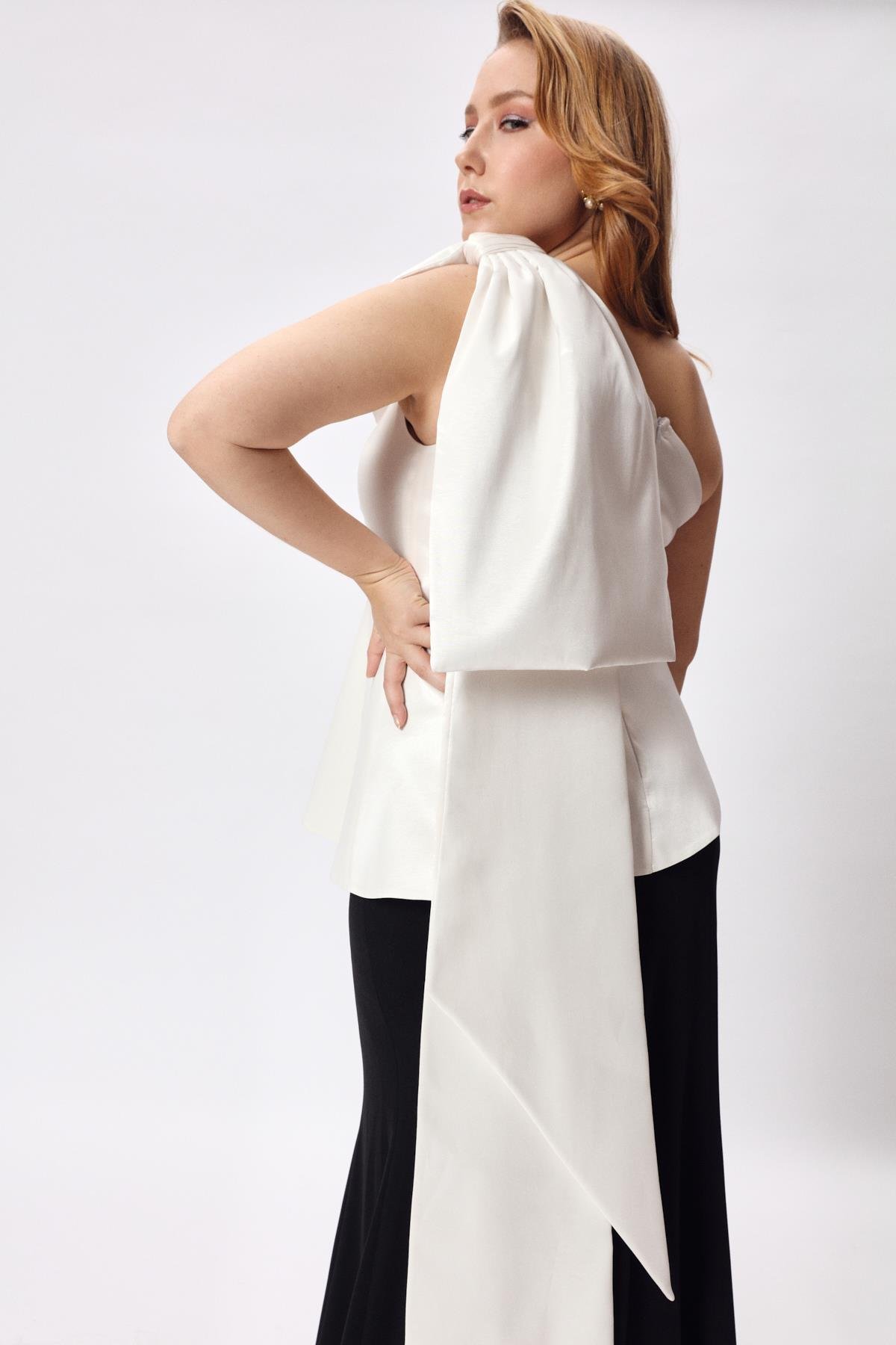 Gisele Bluz İnci-Modalody-Büyük Beden Bluzlar