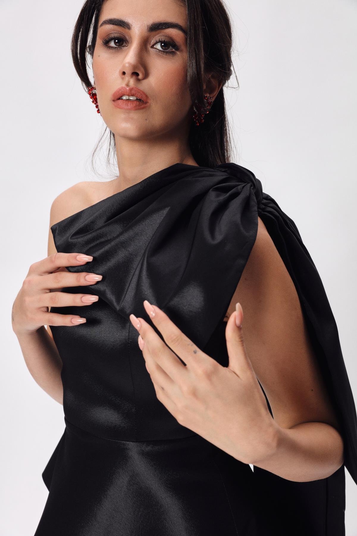 Gisele Kurdele Siyah-Modalody-Plus Size Blouses