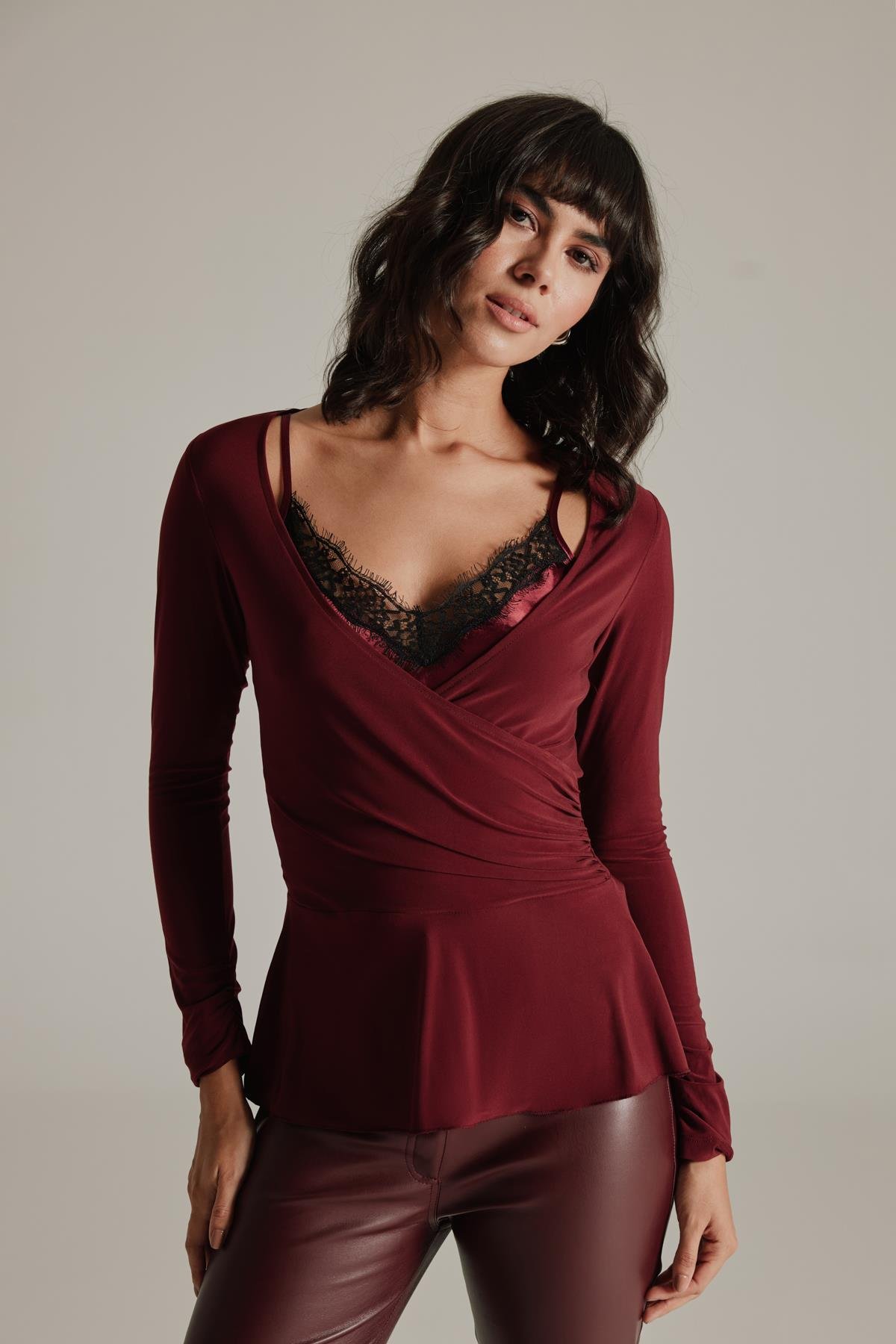 Julia Blouse Burgundy-Modalody-Blouses