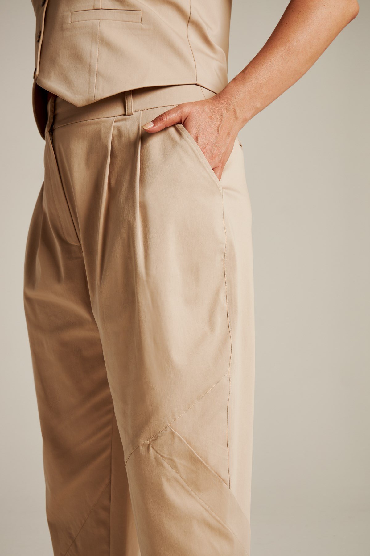 Kartel Pants Beige-Modalody-Plus Size Pants