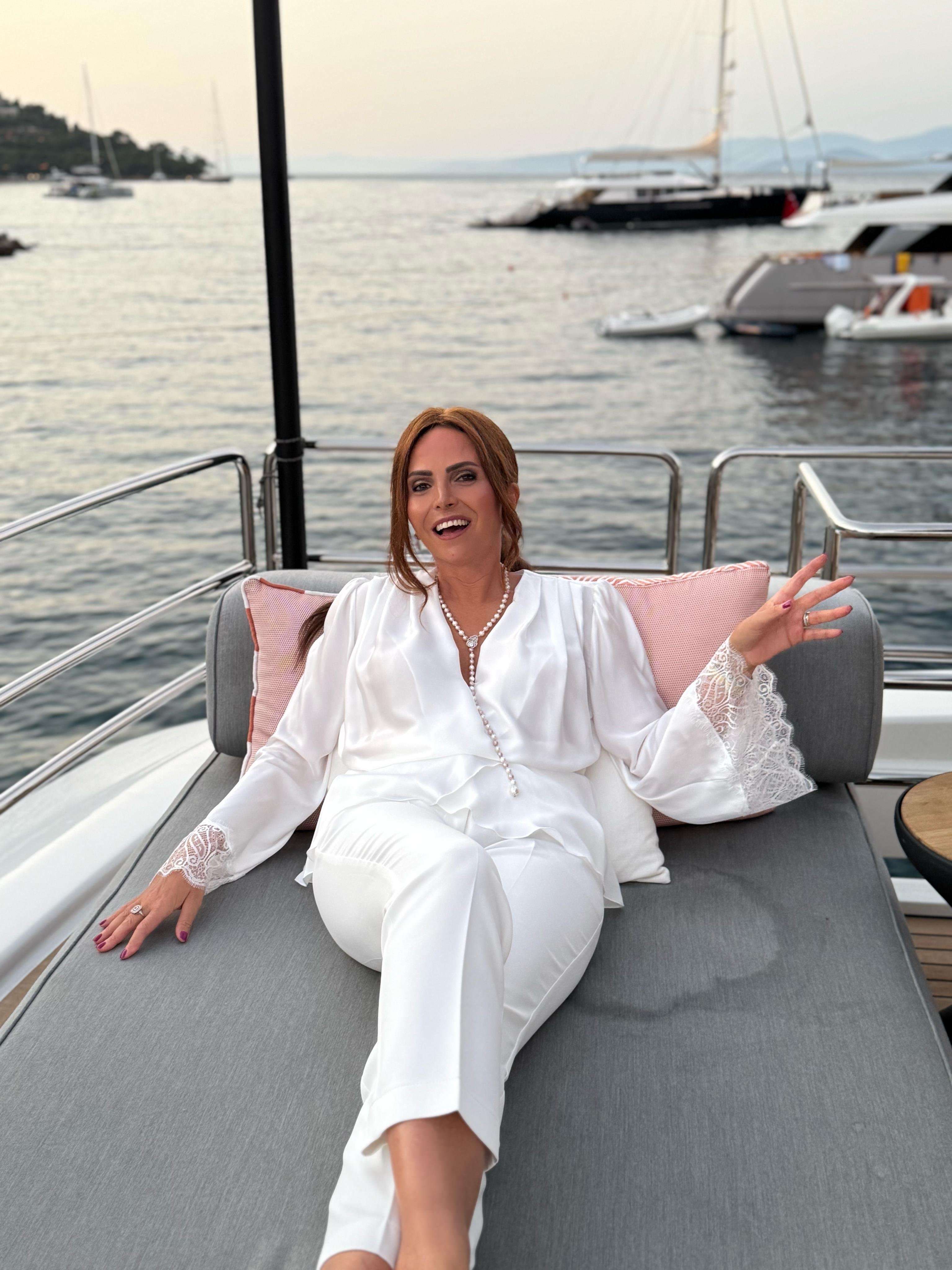 Likya Bluz Beyaz-Modalody-Bluz