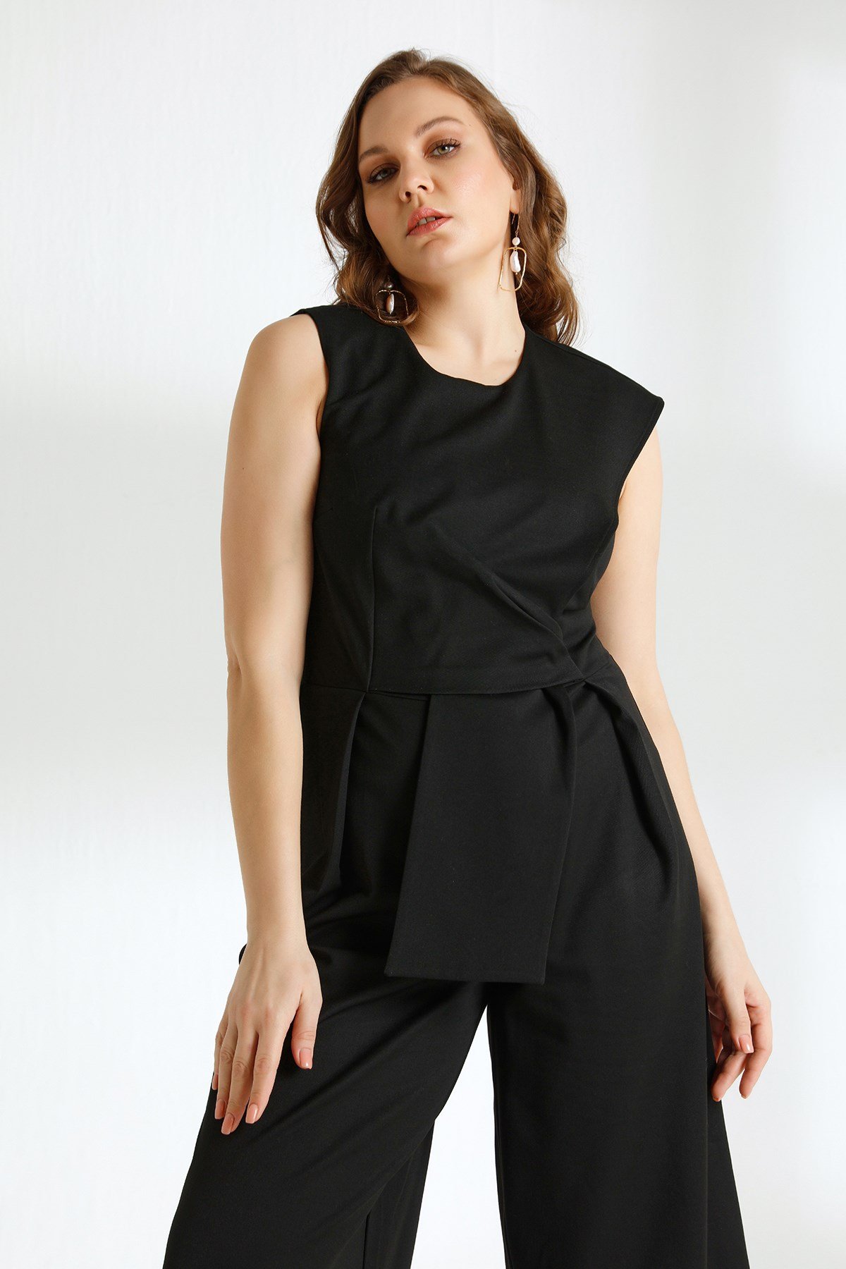 Loop Jumpsuit Black-Modalogy-Jumpsuits
