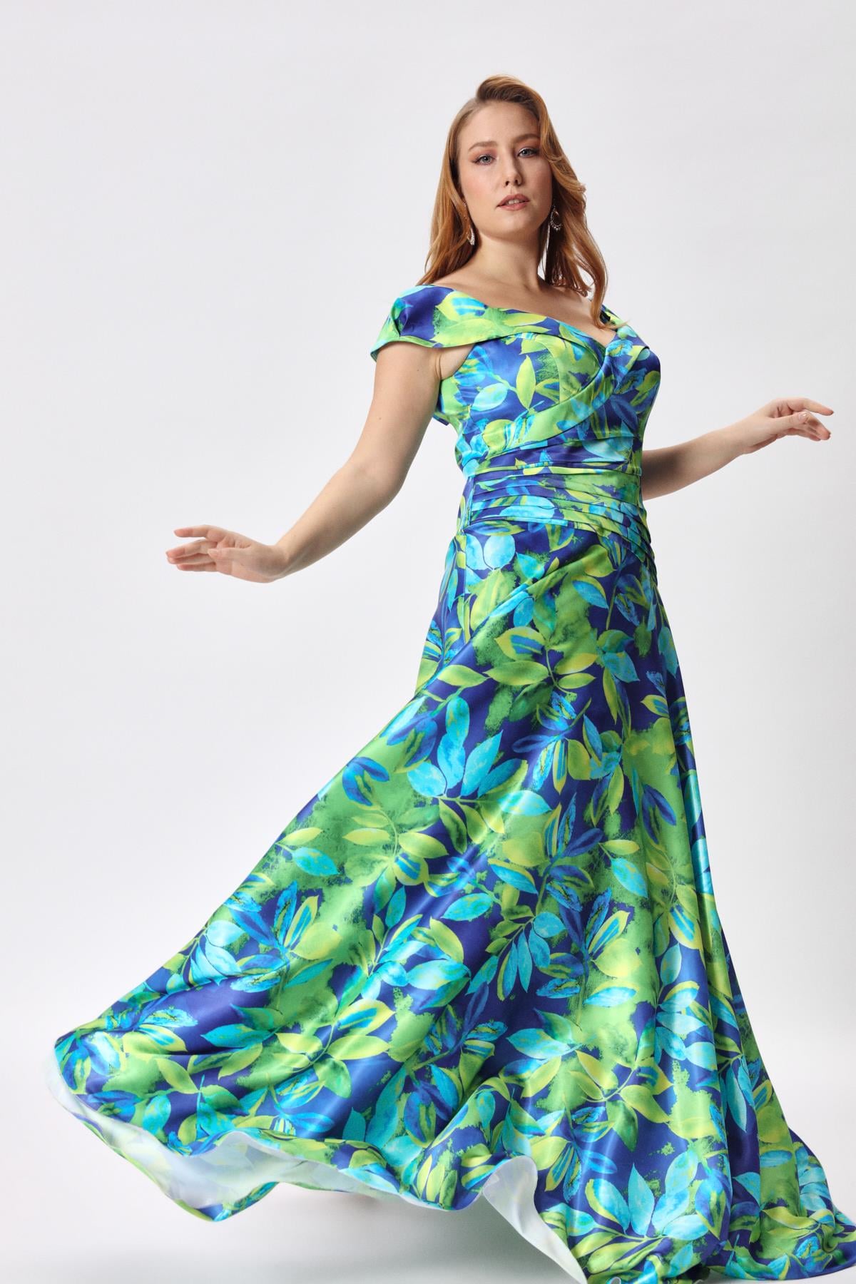 Lydia Elbise -Modalody-Plus Size Evening Gowns