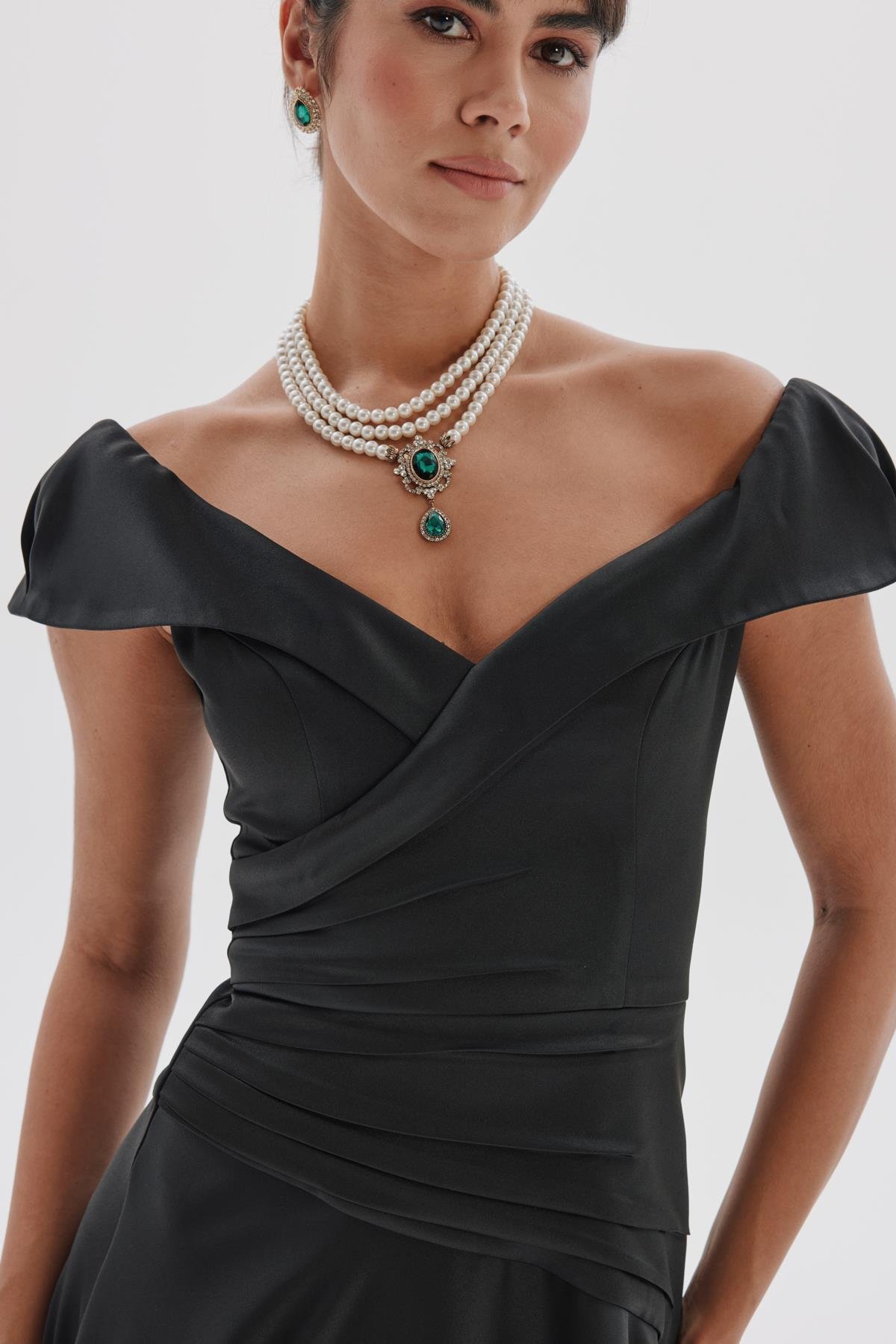 Lydia Dress Black-Modalody-Plus Size Evening Gowns