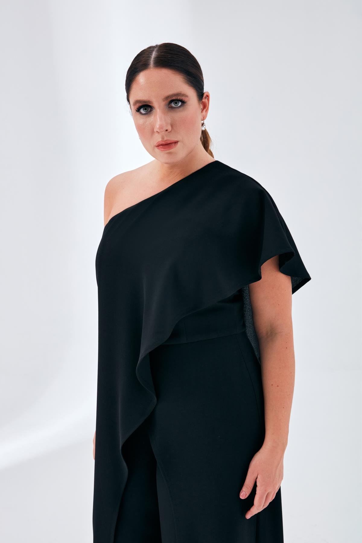 Melisa Jumpsuit Black-Modalogy-Plus Size Evening Gowns