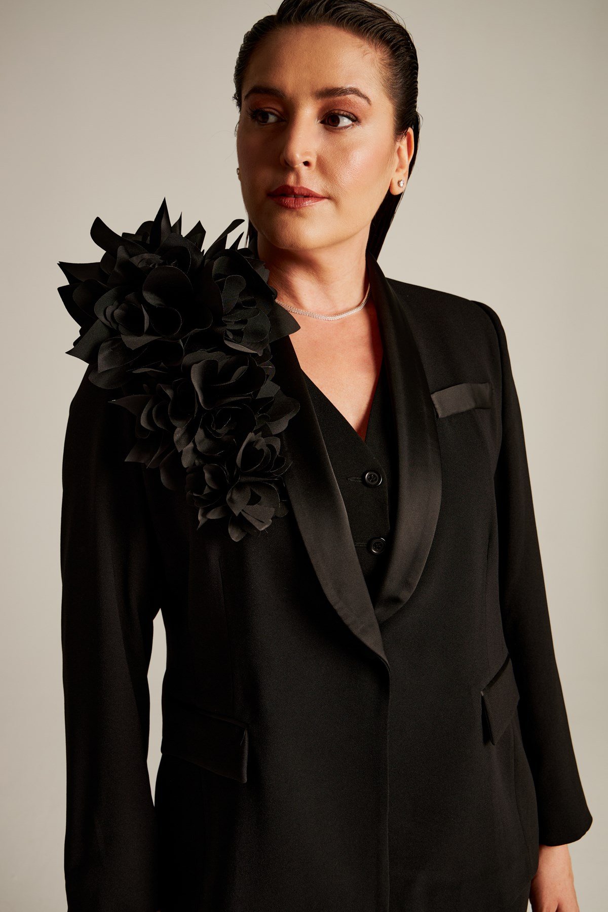 Narciso Nero -Modalody-Accessories