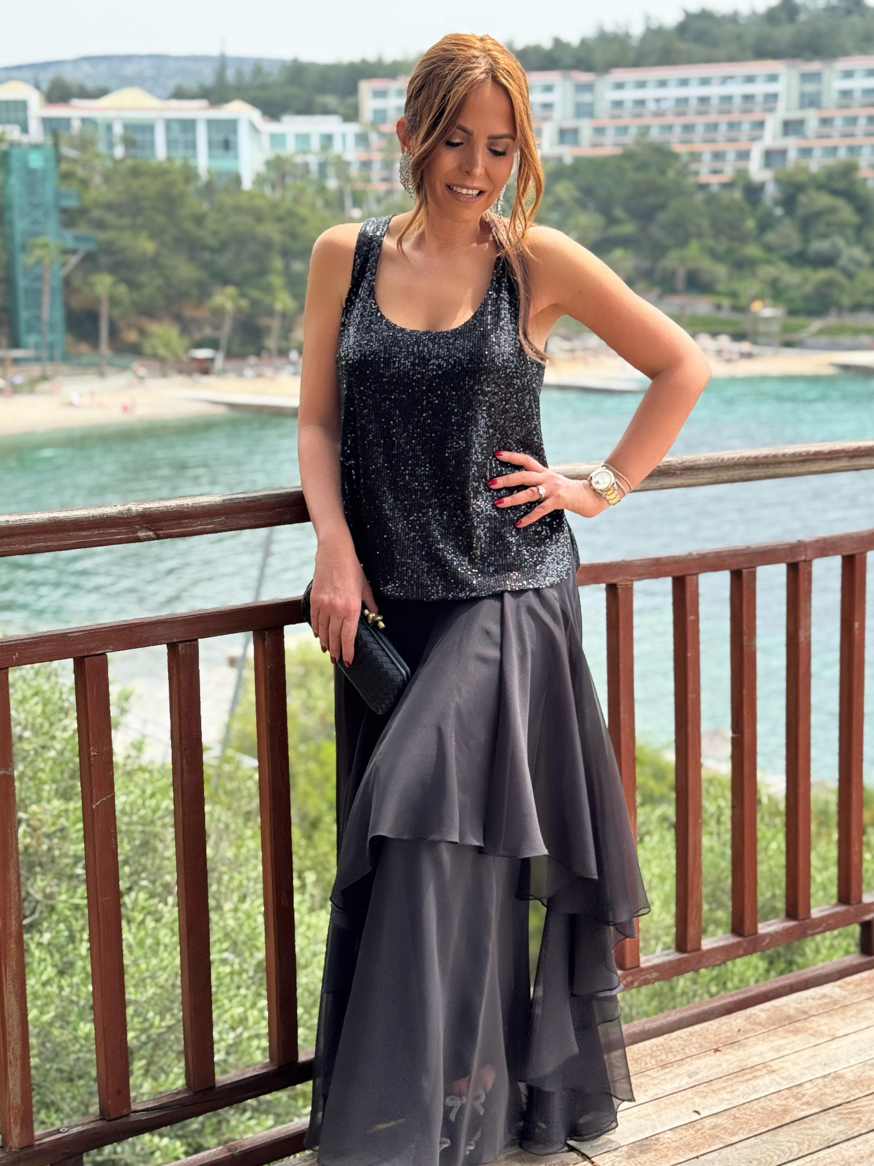 Norma Bluz Siyah-Modalody-Büyük Beden Bluzlar