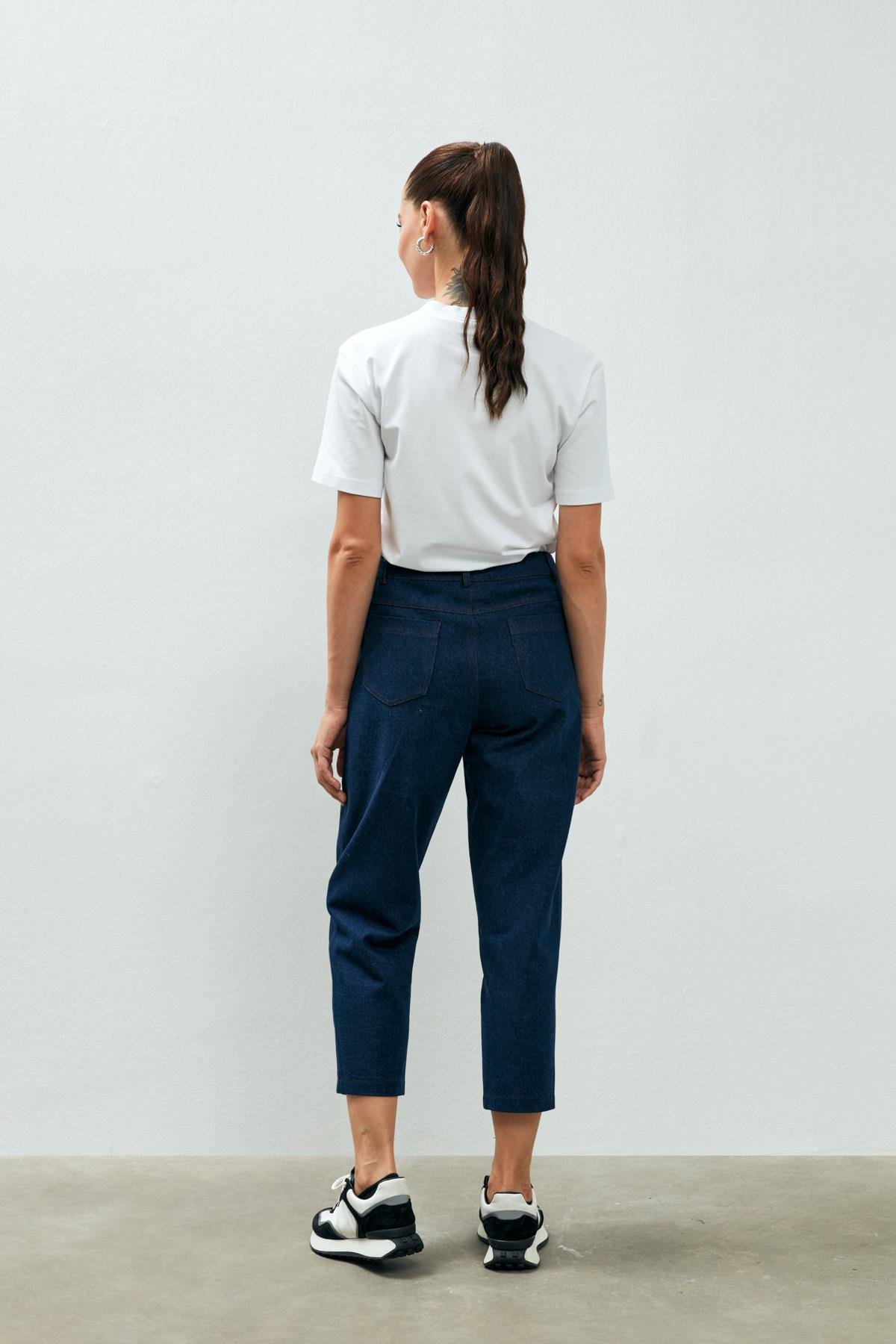 Riviera Tshirt White-Modalody-Tshirts