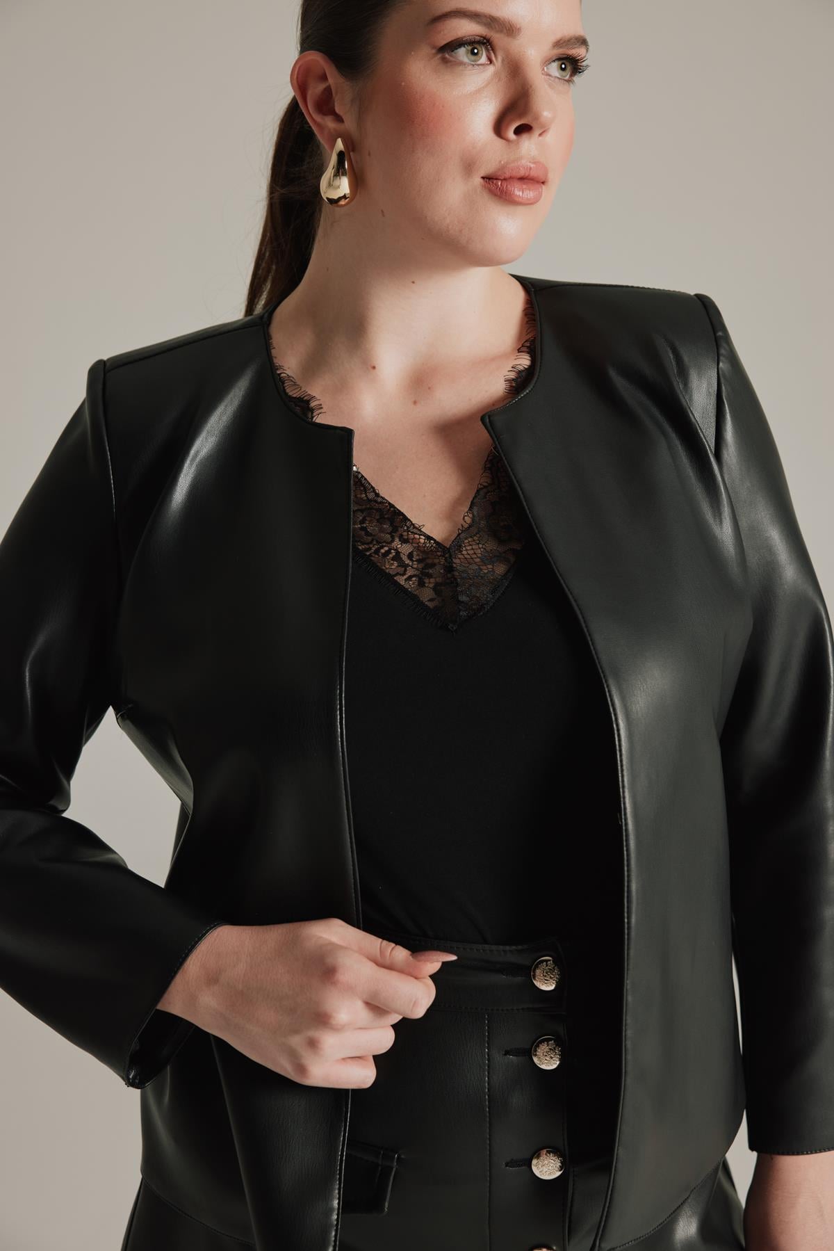 Studio Lace Blouse Black-Modalogy-Blouse