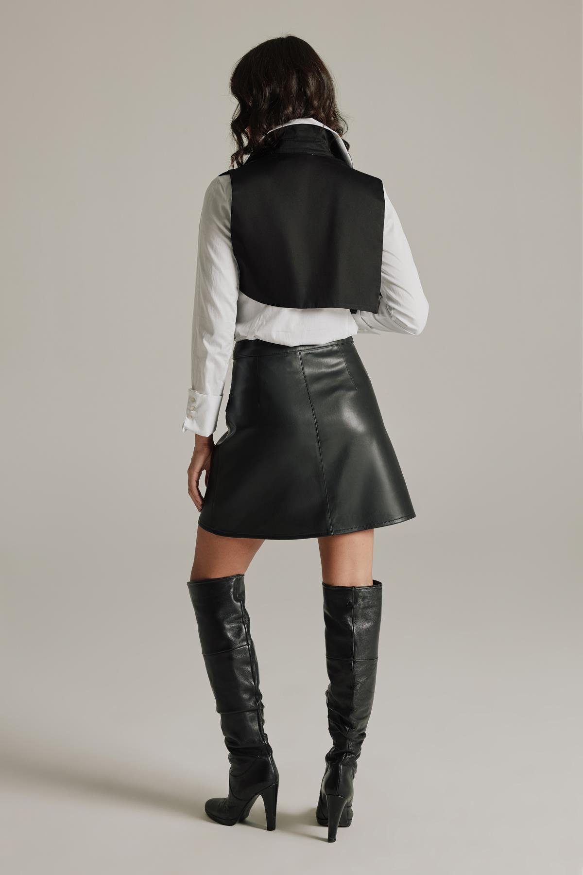 Studio Kroko Vest-Modalody- Vest