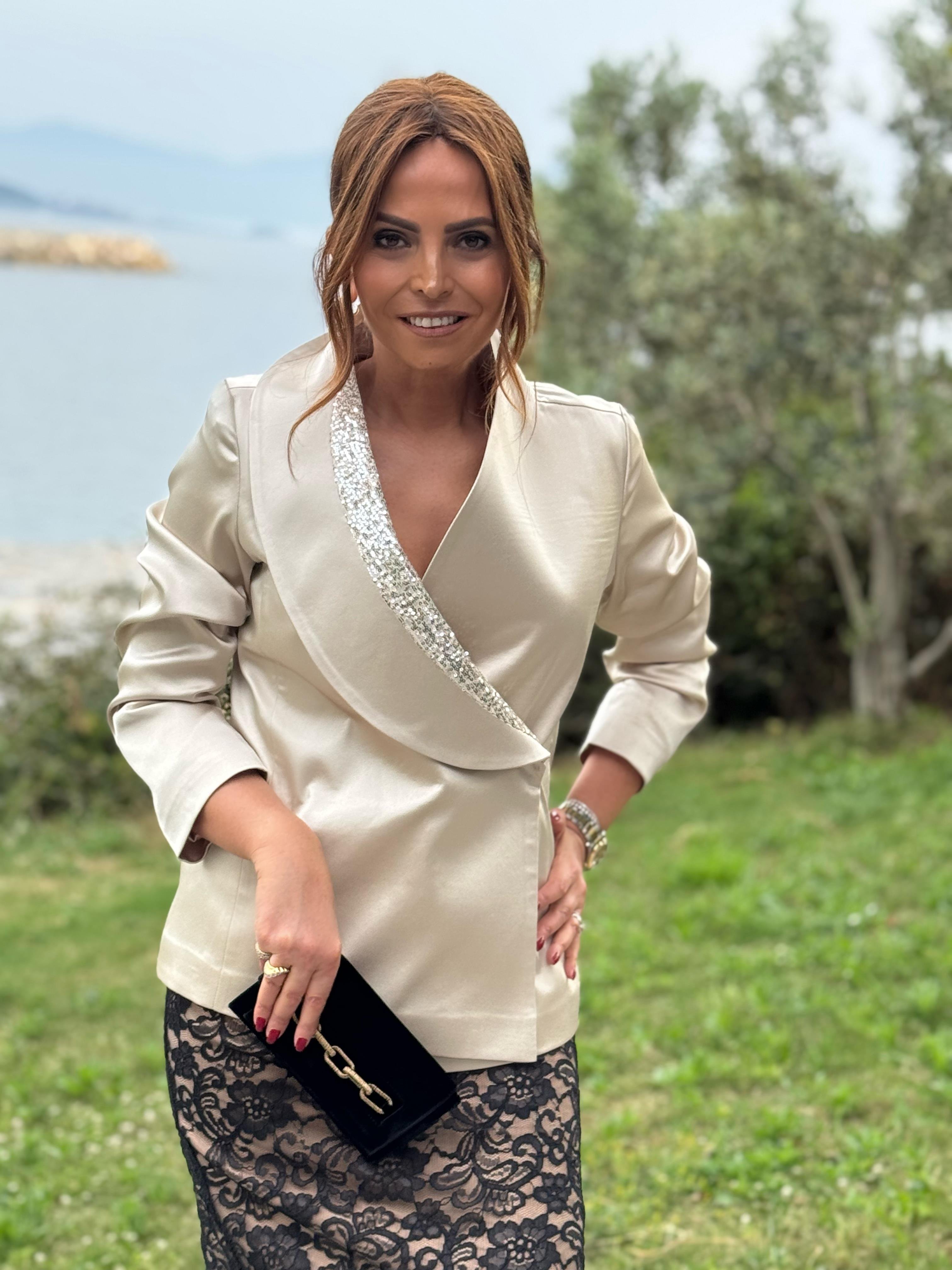 Tulipa Jacket Gold-Modalody-Plus Size Jackets