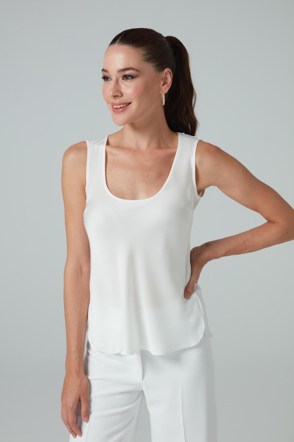 Viva Blouse White-Modalody-Plus Size Blouses