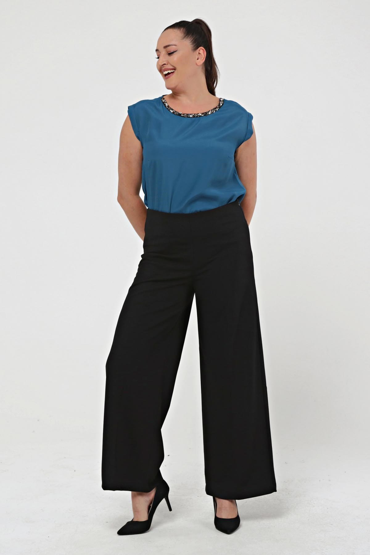 Bol Paça Büyük Beden Krep Pantolon Siyah