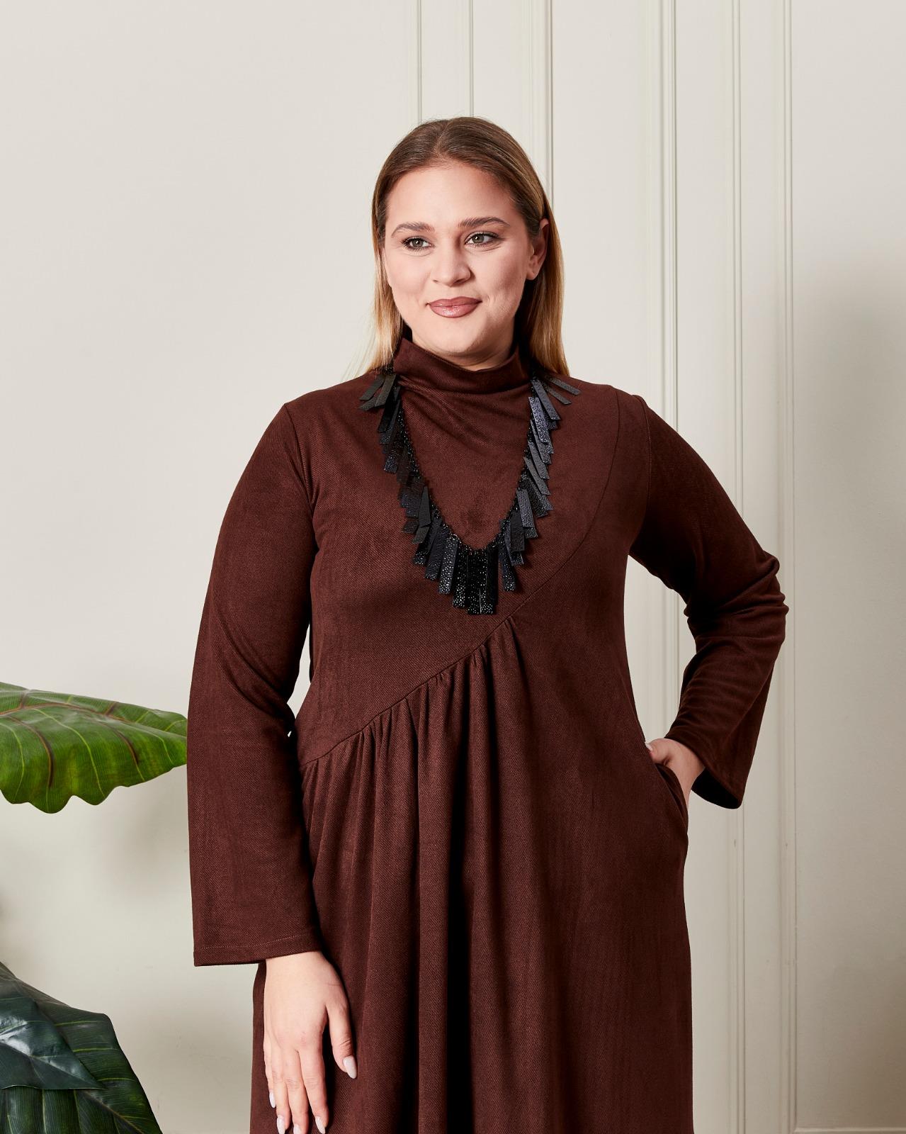 Büzgülü Yumuşak Dokulu Elbise Kahverengi